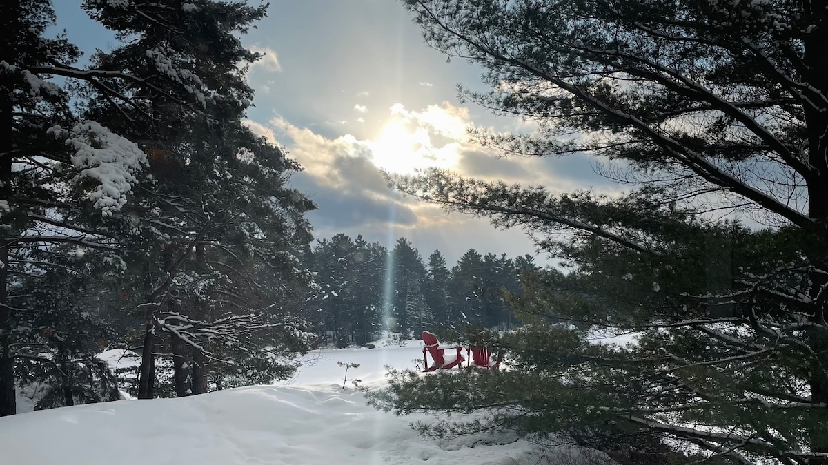 Stunning sunset over lake